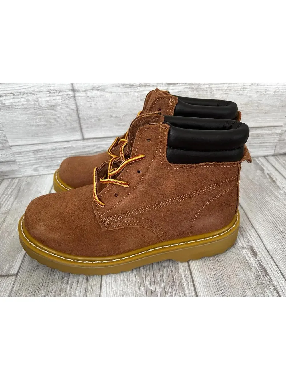 Desert Boots Natural Brown Leather Upper Men Size 6 Work Casual  NEW